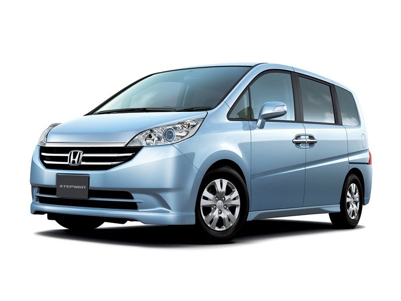 Honda Stepwgn III 2005 2009 минивэн бензин передний 2.4