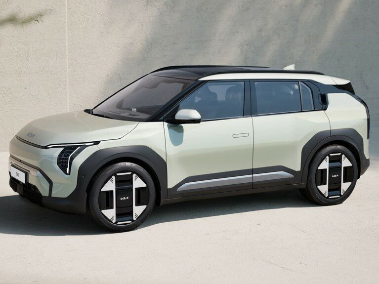 Kia EV3  2024  внедорожник 5 дв. электро передний