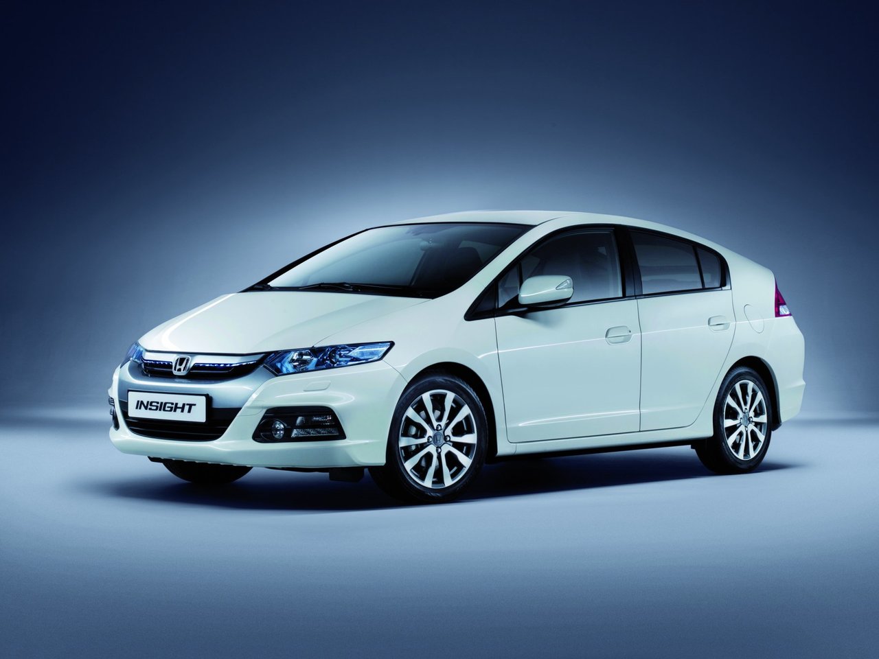 Honda Insight II Рестайлинг 2011 2014 хэтчбек 5 дв. гибрид передний 1.3