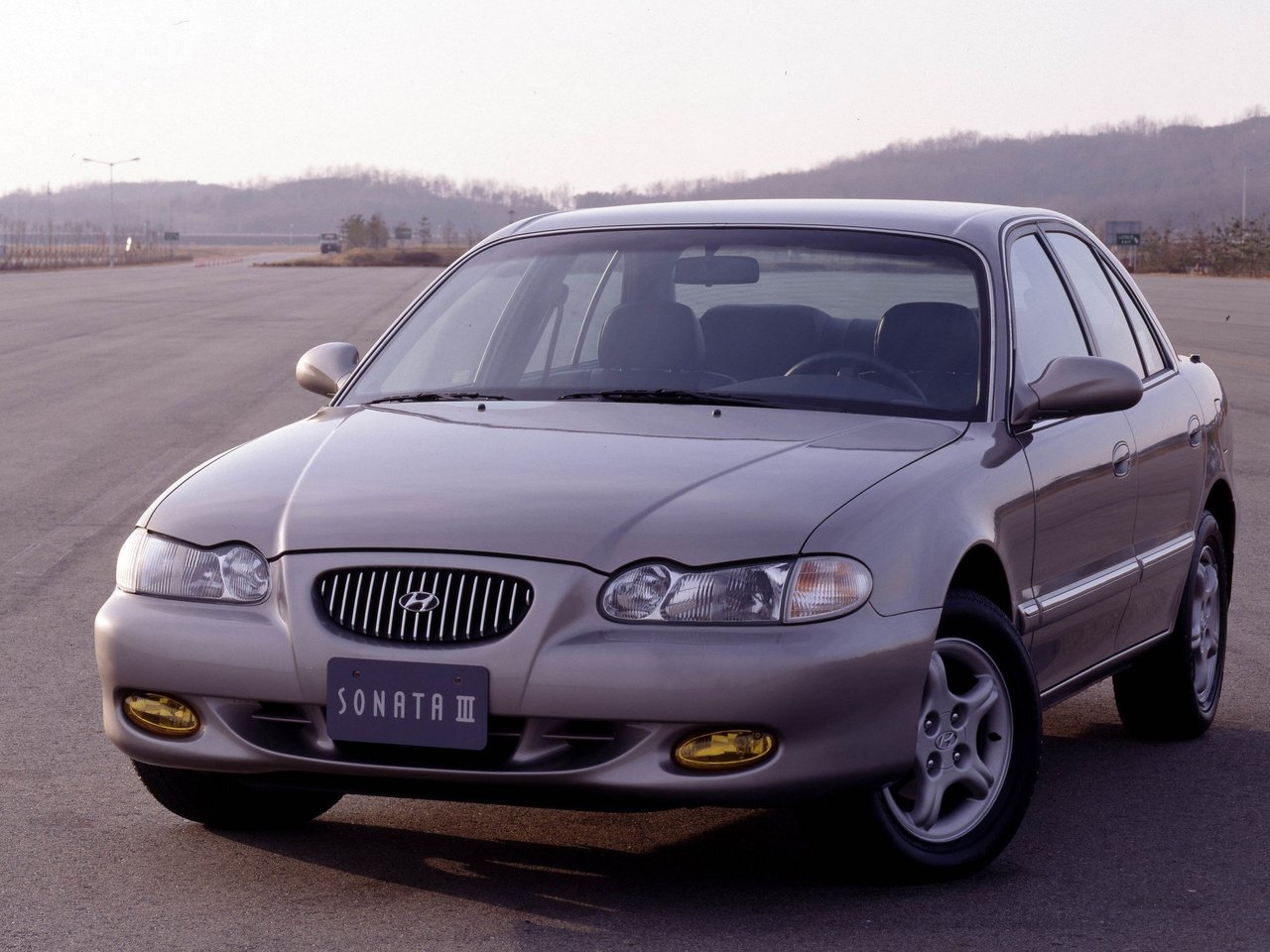 Hyundai Sonata III Рестайлинг 1996 1998 седан бензин передний 1.8